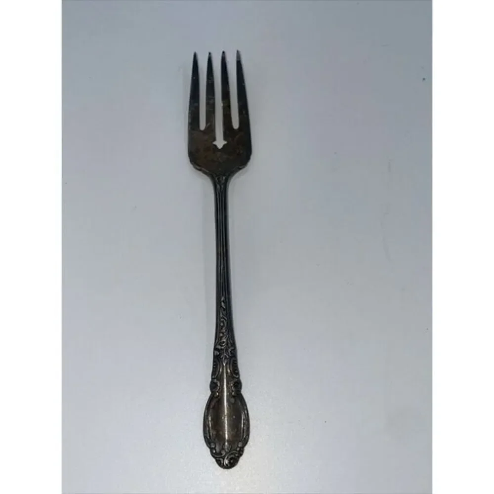 ENCHANTMENT - 1881 Rogers Oneida LTD Silverplate Flatware‎ Salad Fork